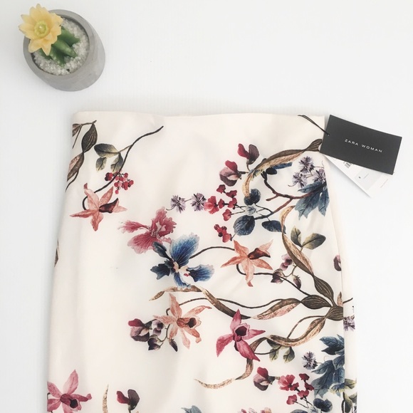 Zara Dresses & Skirts - NWT Zara Floral Midi Pencil Skirt
